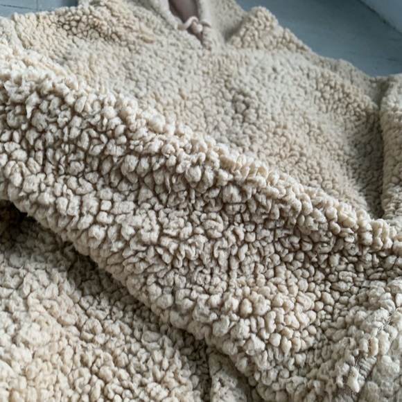 Sherpa Hoodie - Picture 2 of 2